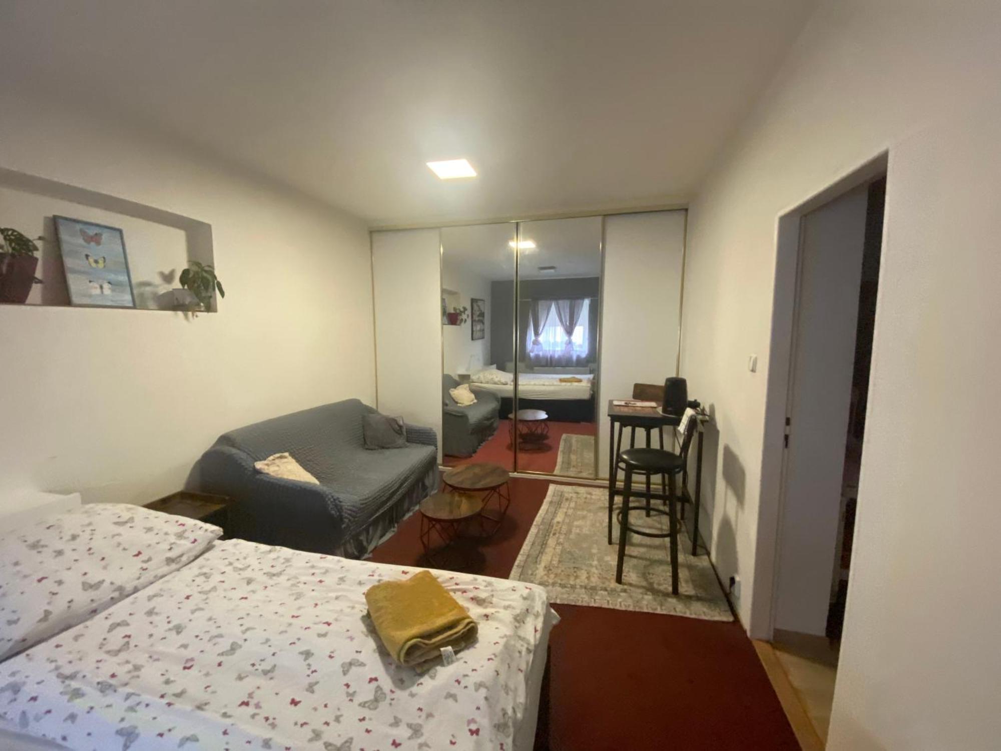 Homestay U Hanky Zdiby 외부 사진