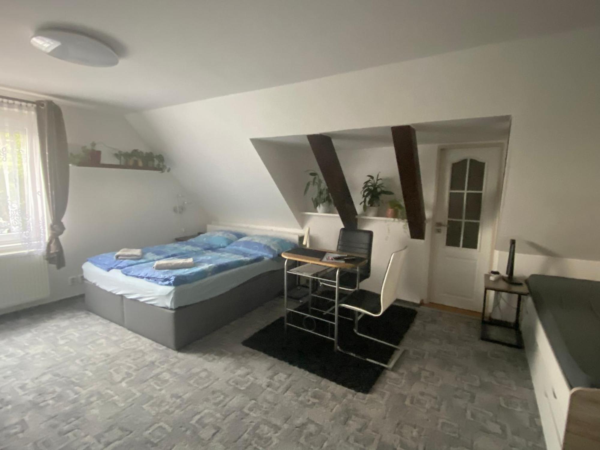 Homestay U Hanky Zdiby 외부 사진