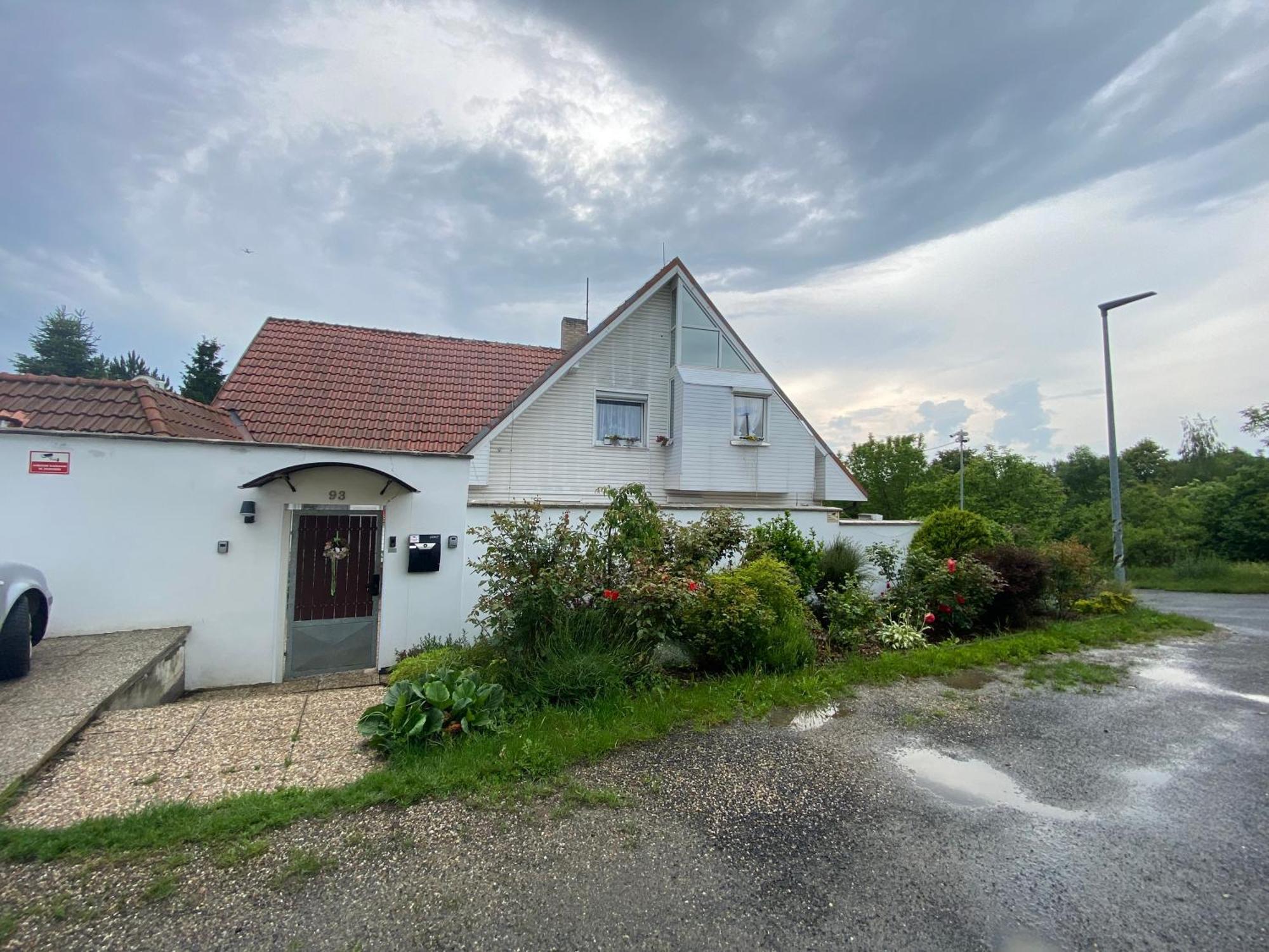 Homestay U Hanky Zdiby 외부 사진